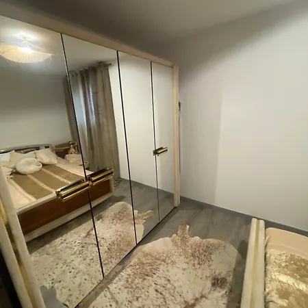 Maison Famille Et Amis Сasa de vacaciones Vieille-Brioude